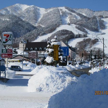 Minshuku Mutsukari Hotel NakaNakafurano Exterior foto